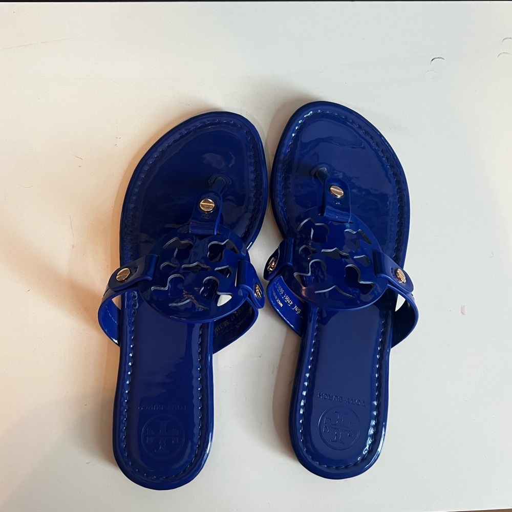 tory burch sandals